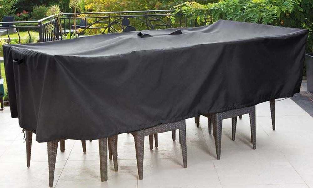 Housse table et chaises de jardin  Oviala